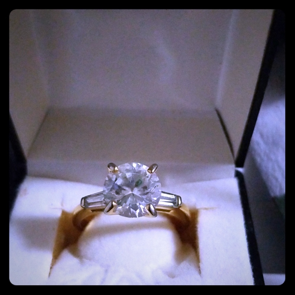 14kt yellow gold plated one stone ring